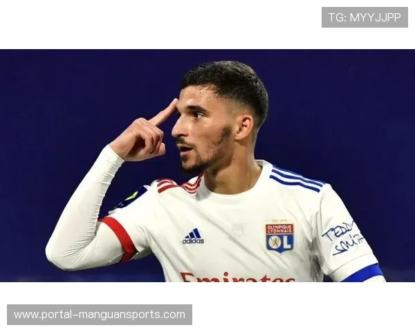 热刺主帅弗兰克误用阿森纳水杯，赛前插曲引热议